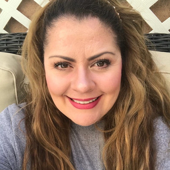 Meet your Posher, Enny - Picture 1 of 1